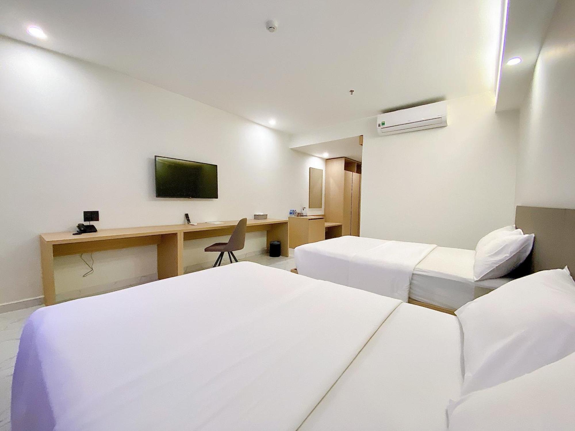 The Luxe Hotel Chau Doc Esterno foto